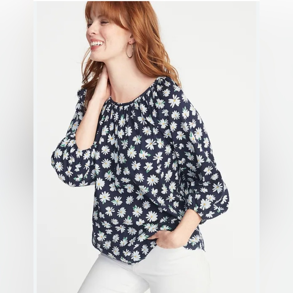 Old Navy Daisy 🌼 Top